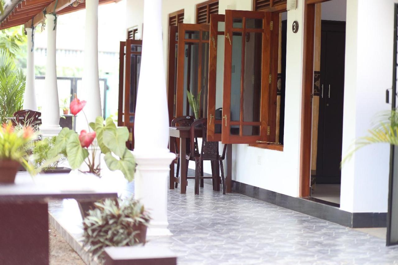 Bakery Family Guest House ميريسا المظهر الخارجي الصورة