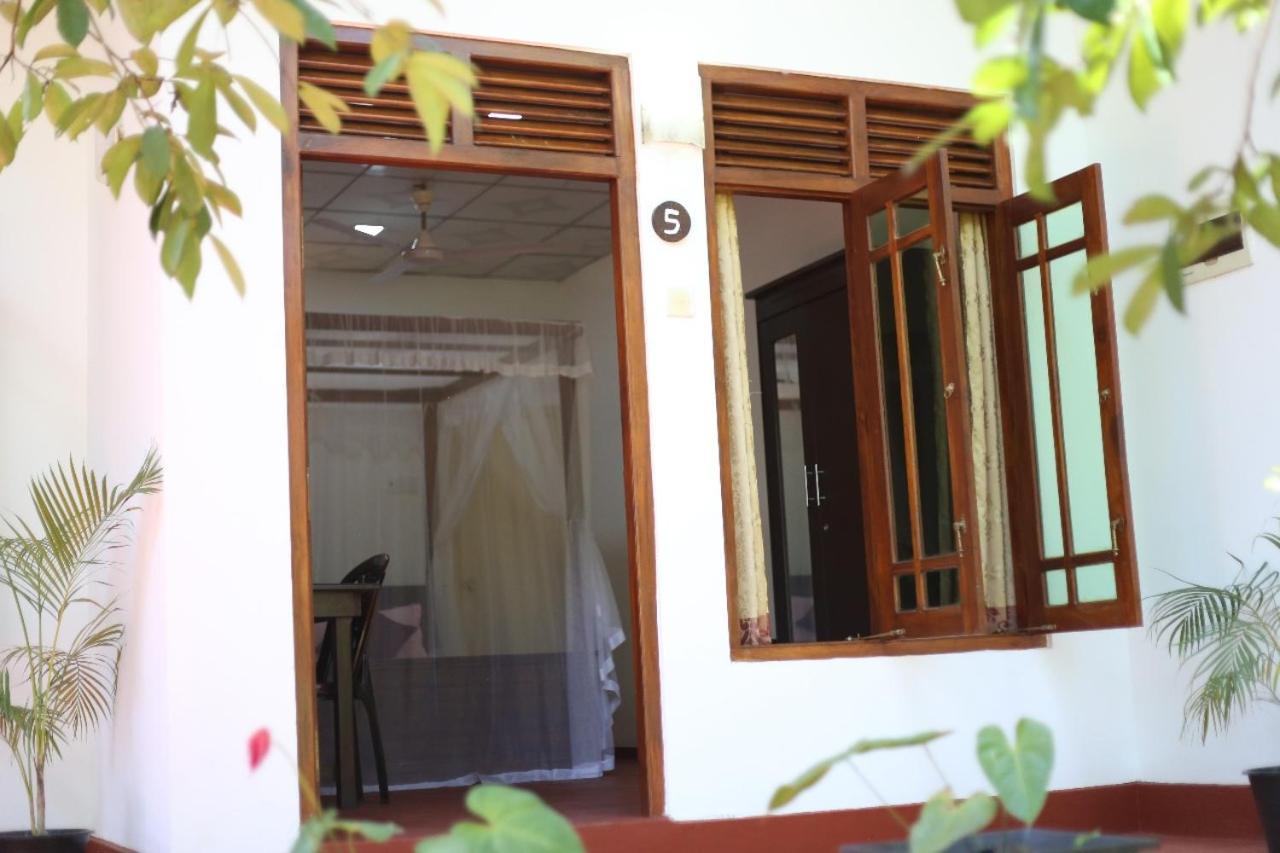 Bakery Family Guest House ميريسا المظهر الخارجي الصورة