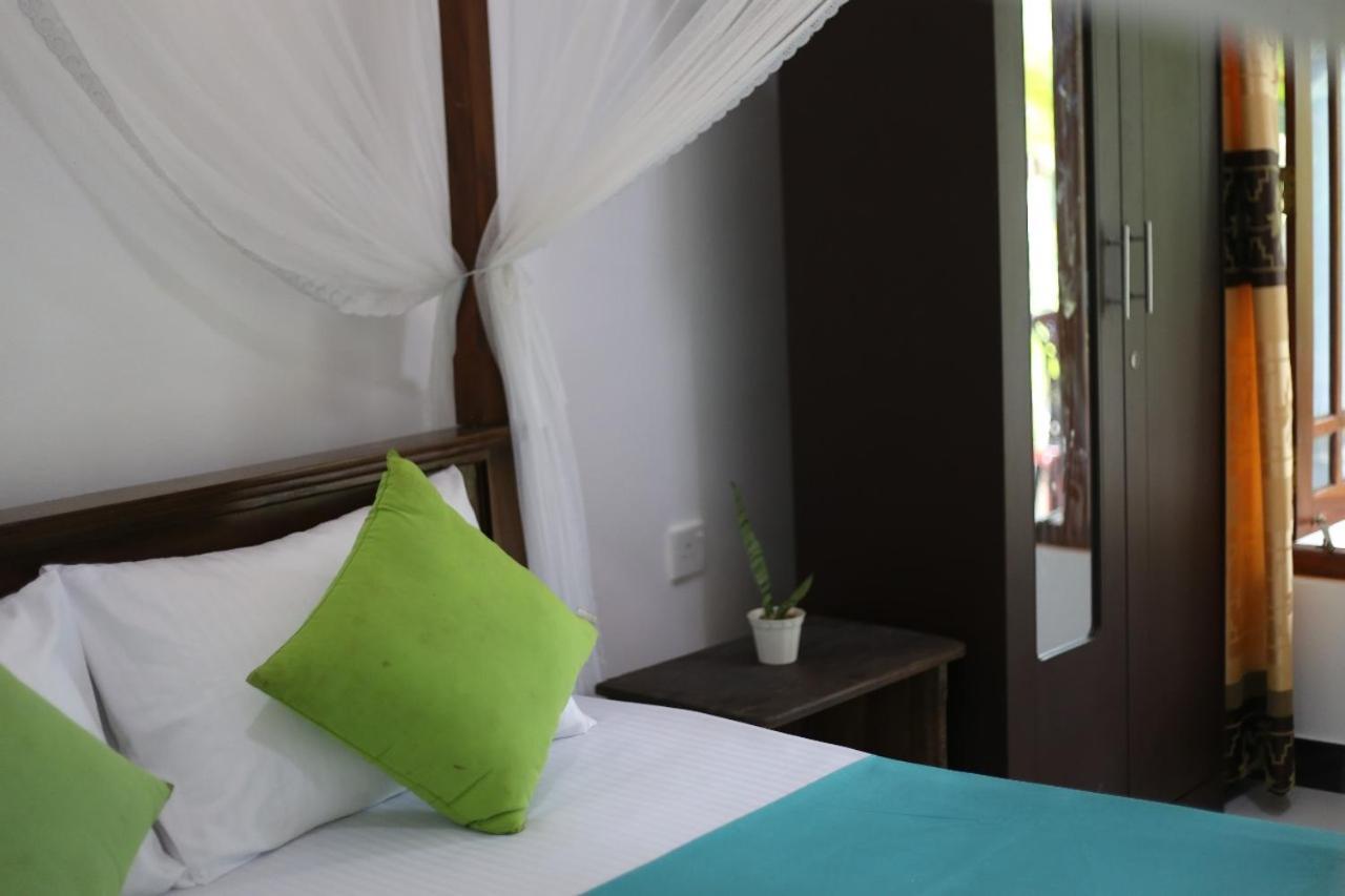 Bakery Family Guest House ميريسا الغرفة الصورة